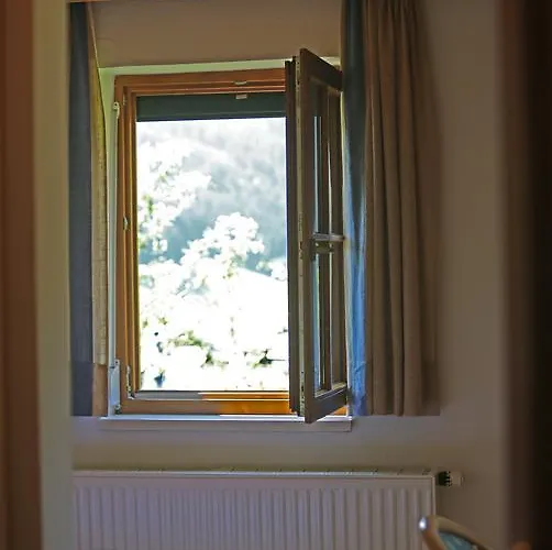 Appartementhaus Wehrenfennig Gosau