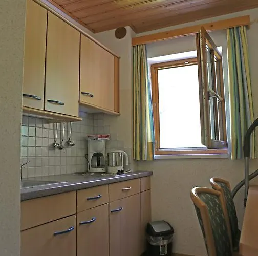 Daire Appartementhaus Wehrenfennig