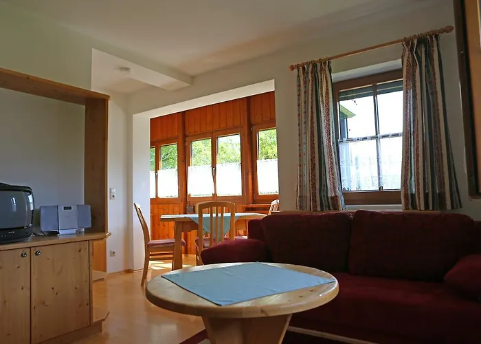 Daire Appartementhaus Wehrenfennig Gosau